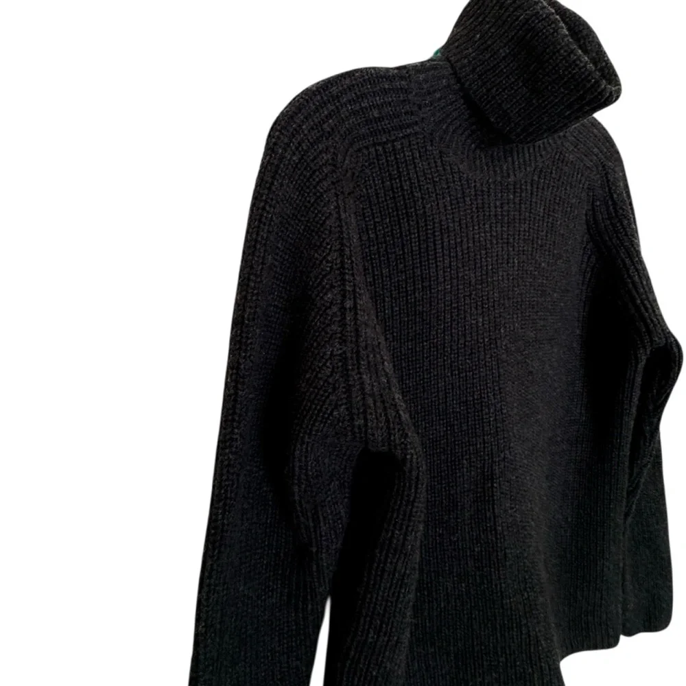 Banana Republic Dark Charcoal Heavyweight Waffle Knit Wide Turtleneck Sweater M
